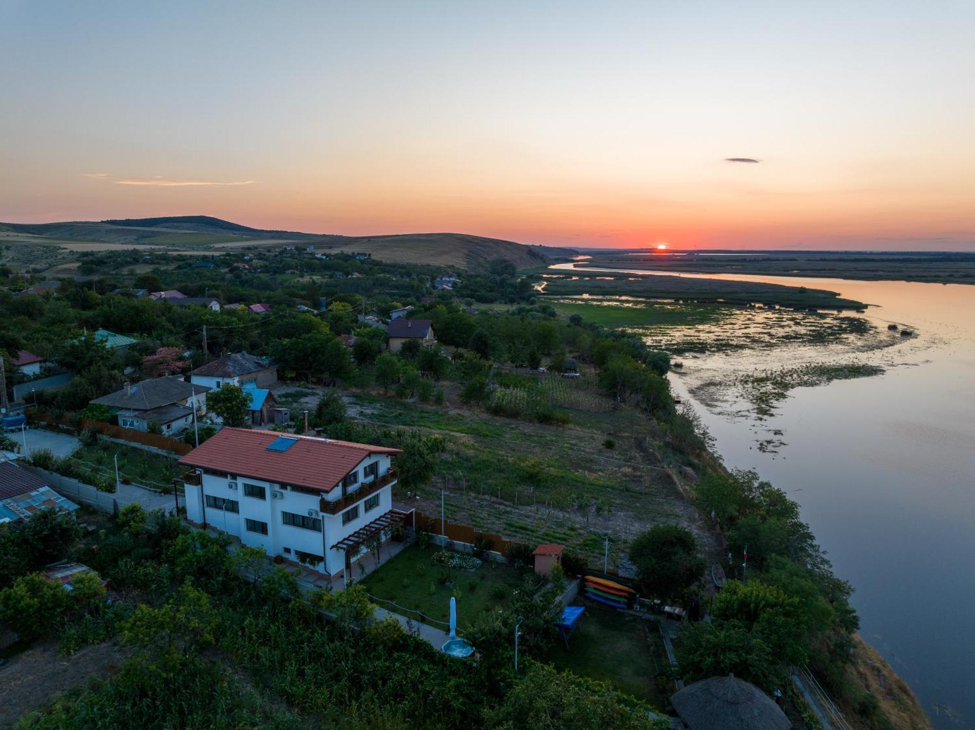 Laguna Nuferilor Habitat Somova Extérieur photo